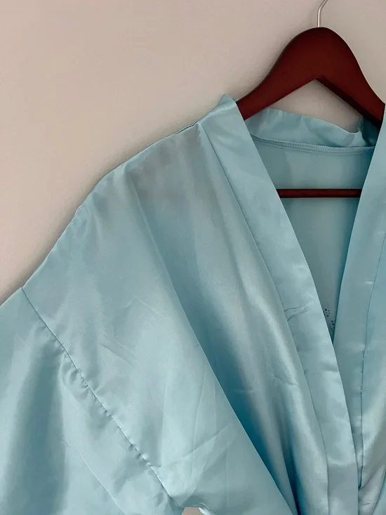 EPLAZA Acid Blue Satin Bridesmaid Rhinestone Robe Kimono Wrap for Women Size O/S - Picture 5 of 17